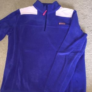 Vineyard Vines sweatshirt